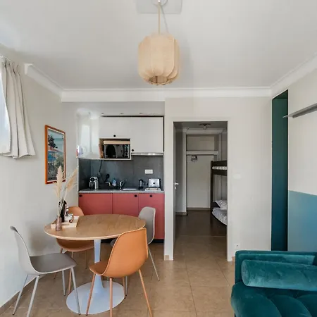 아파트호텔 Chateau D'acotz - Avec Piscine A 300m Des Plages & Ocean 3*