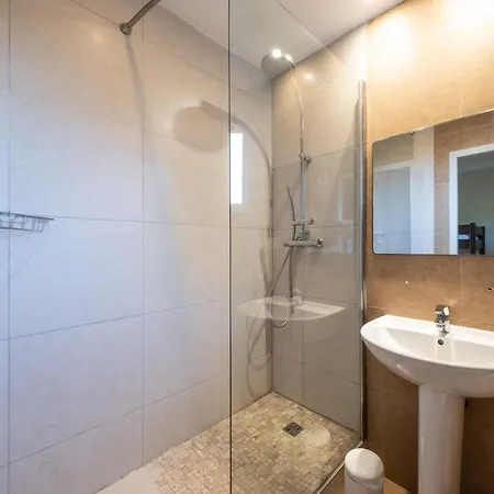 아파트호텔 Chateau D'acotz - Avec Piscine A 300m Des Plages & Ocean 3*