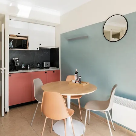 Chateau D'acotz - Avec Piscine A 300m Des Plages & Ocean 아파트호텔