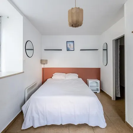 아파트호텔 Chateau D'acotz - Avec Piscine A 300m Des Plages & Ocean 3*