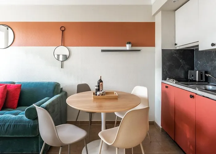 Résidence Château D'acotz - Avec Piscine à 300m Des Plages&océan