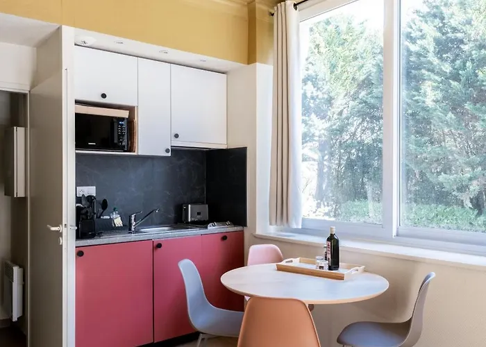 Résidence Château D'acotz - Avec Piscine à 300m Des Plages&océan 3* Saint-Jean-de-Luz