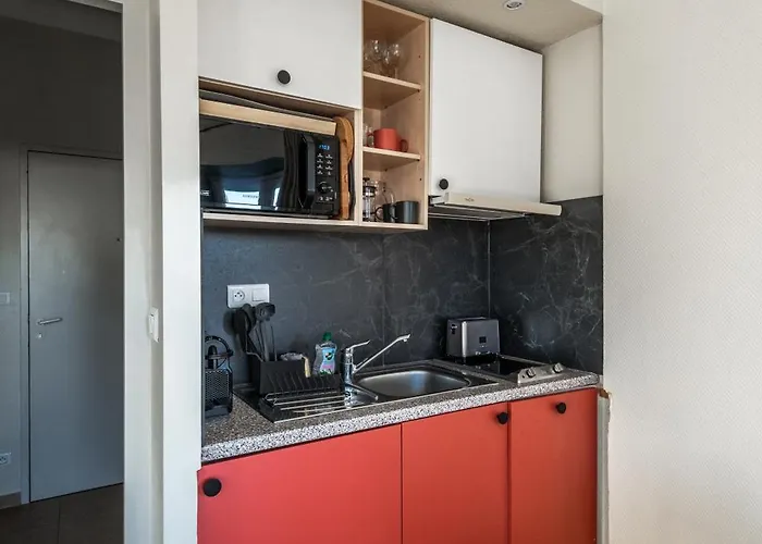 Résidence Château D'acotz - Avec Piscine à 300m Des Plages&océan Apart-hotel 3*