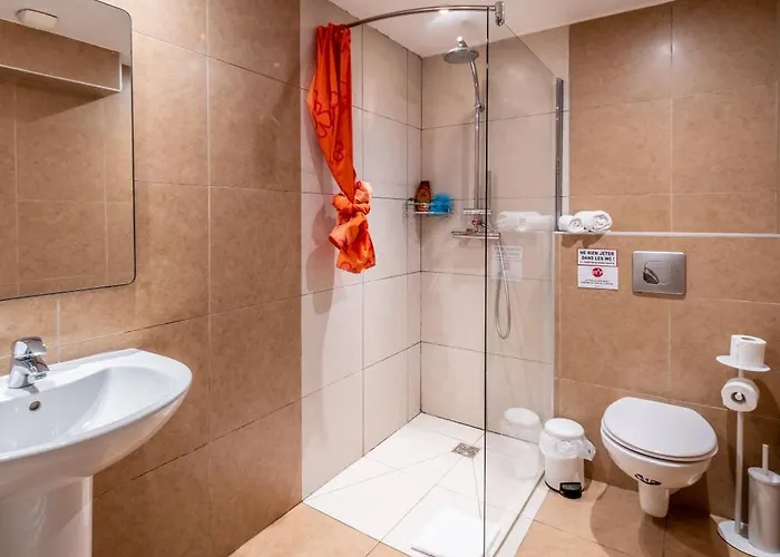 Résidence Château D'acotz - Avec Piscine à 300m Des Plages&océan Apart-hotel