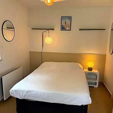 Aparthotel Chateau D'acotz - Avec Piscine A 300m Des Plages & Ocean Saint-Jean-de-Luz