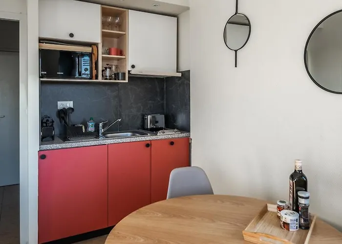 Chateau D'acotz - Avec Piscine A 300m Des Plages & Ocean 3* Saint-Jean-de-Luz