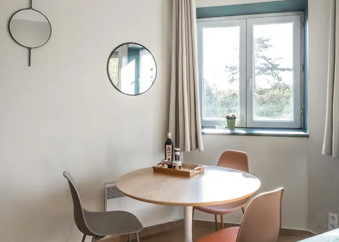 Chateau D'acotz - Avec Piscine A 300m Des Plages & Ocean Lägenhetshotell